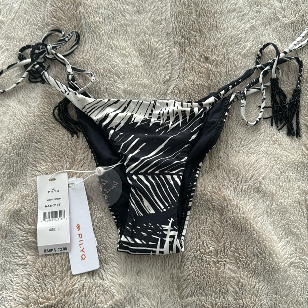 Cheeky bikini bottom!  Brand new   Never worn